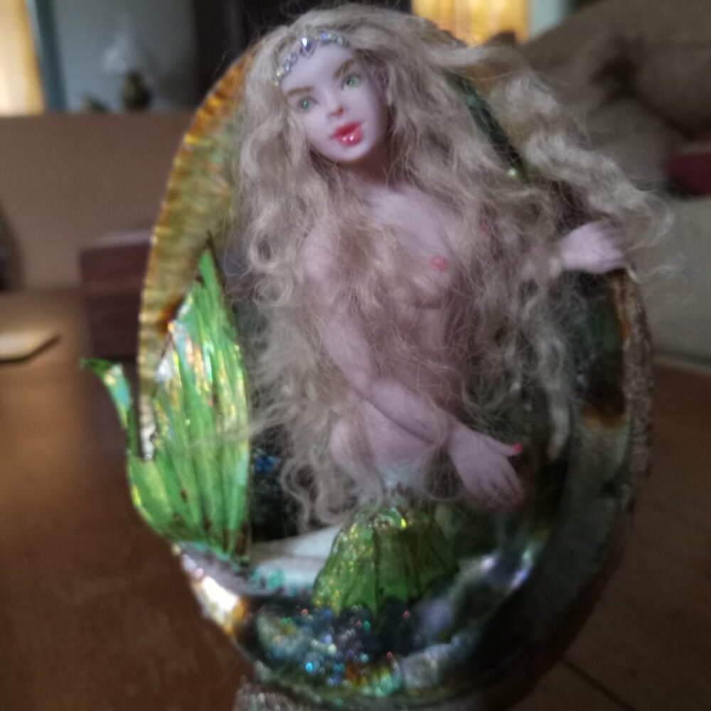 Mermaid on Geode